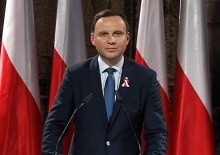 У Польщі на виборах президента лідирує Анджей Дуда