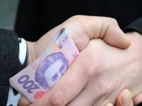 Ukrainians consider corruption to be main problem for country