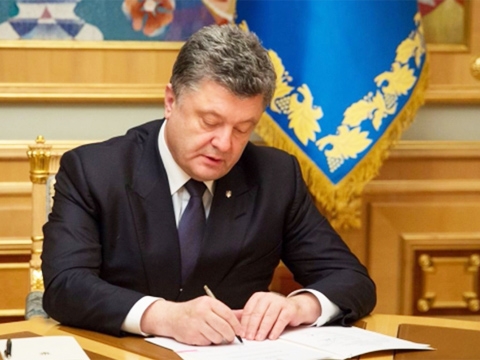 Президент підписав закон про підтримку телерадіокомпаній з Криму 