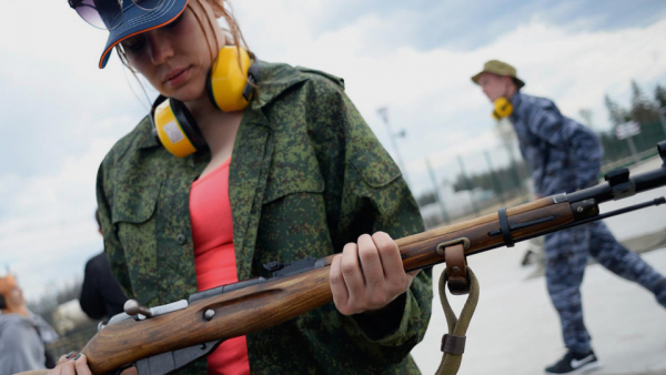 Катерина Левченко: "В сім'ї погодження на володіння зброєю має бути спільним рішенням"